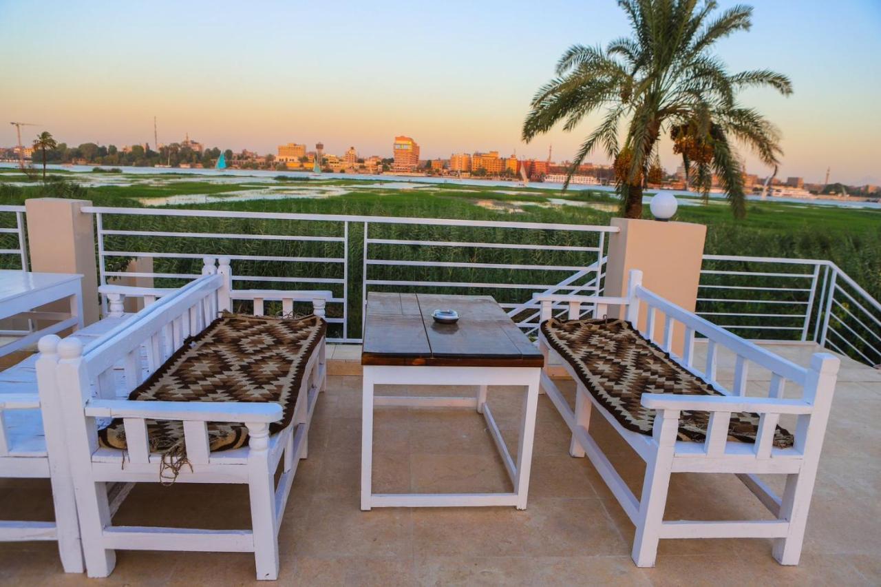 Royal Nile Villas - Pool View Apartment 2 Luxor Exteriör bild