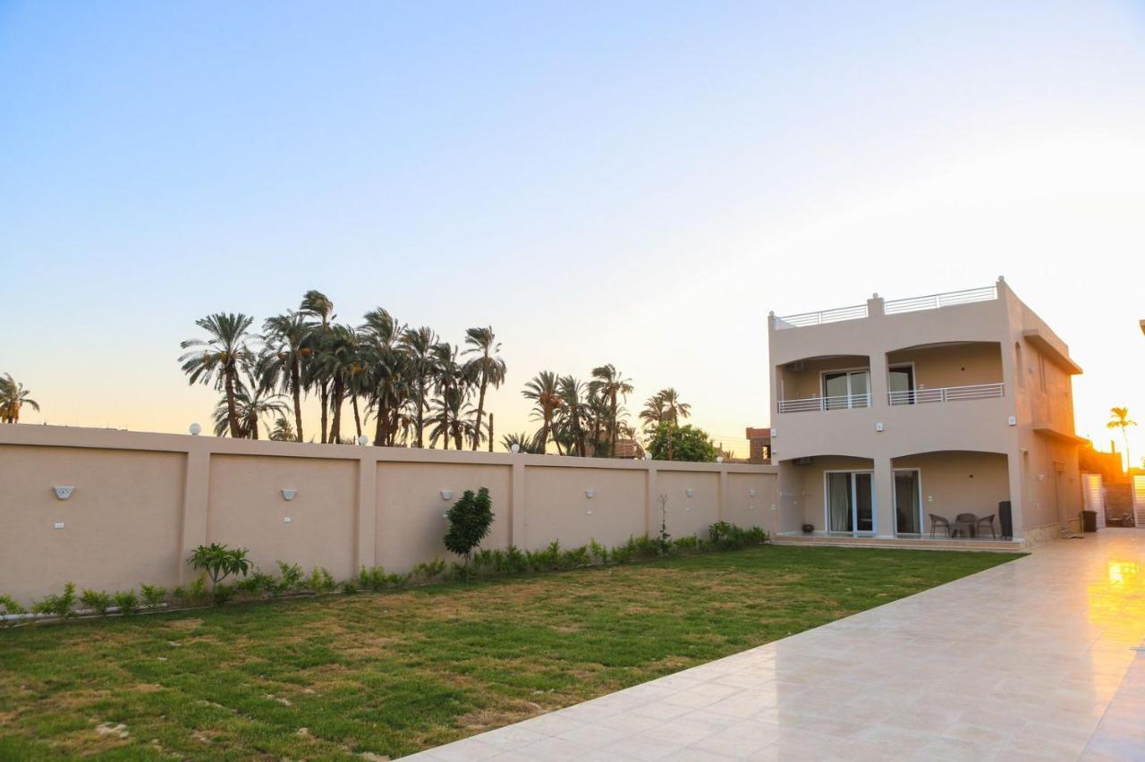Royal Nile Villas - Pool View Apartment 2 Luxor Exteriör bild